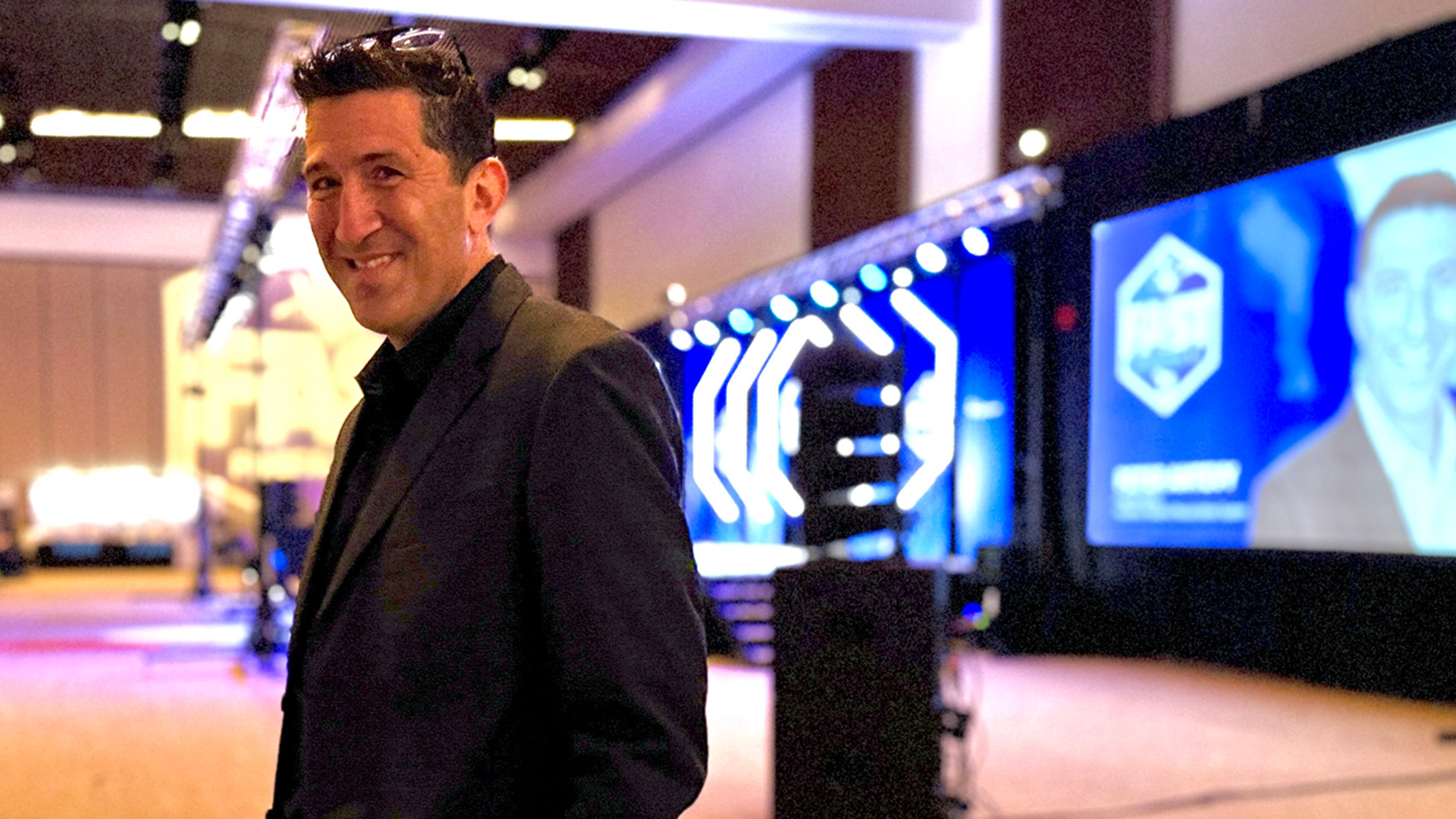 FAST - MAINSTAGE™ speakers - the most notible voices from around the world.